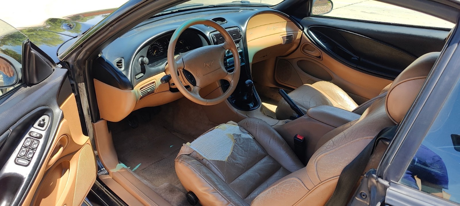 Ford-Mustang-1995-7