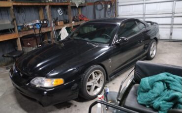 Ford-Mustang-1995-Coupe