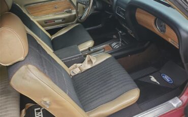 Ford-Mustang-grande-1969-Candy-Apple-Red-Gold-Nugget-18