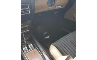 Ford-Mustang-grande-1969-Candy-Apple-Red-Gold-Nugget-19