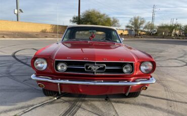 Ford-Mustang-gt-1965-Rangoon-Red-White-and-Red-3