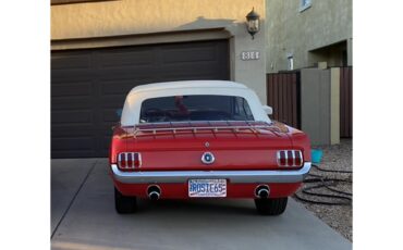 Ford-Mustang-gt-1965-Rangoon-Red-White-and-Red-4