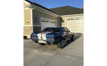Ford-Mustang-gt-1967-Blue-Black-2