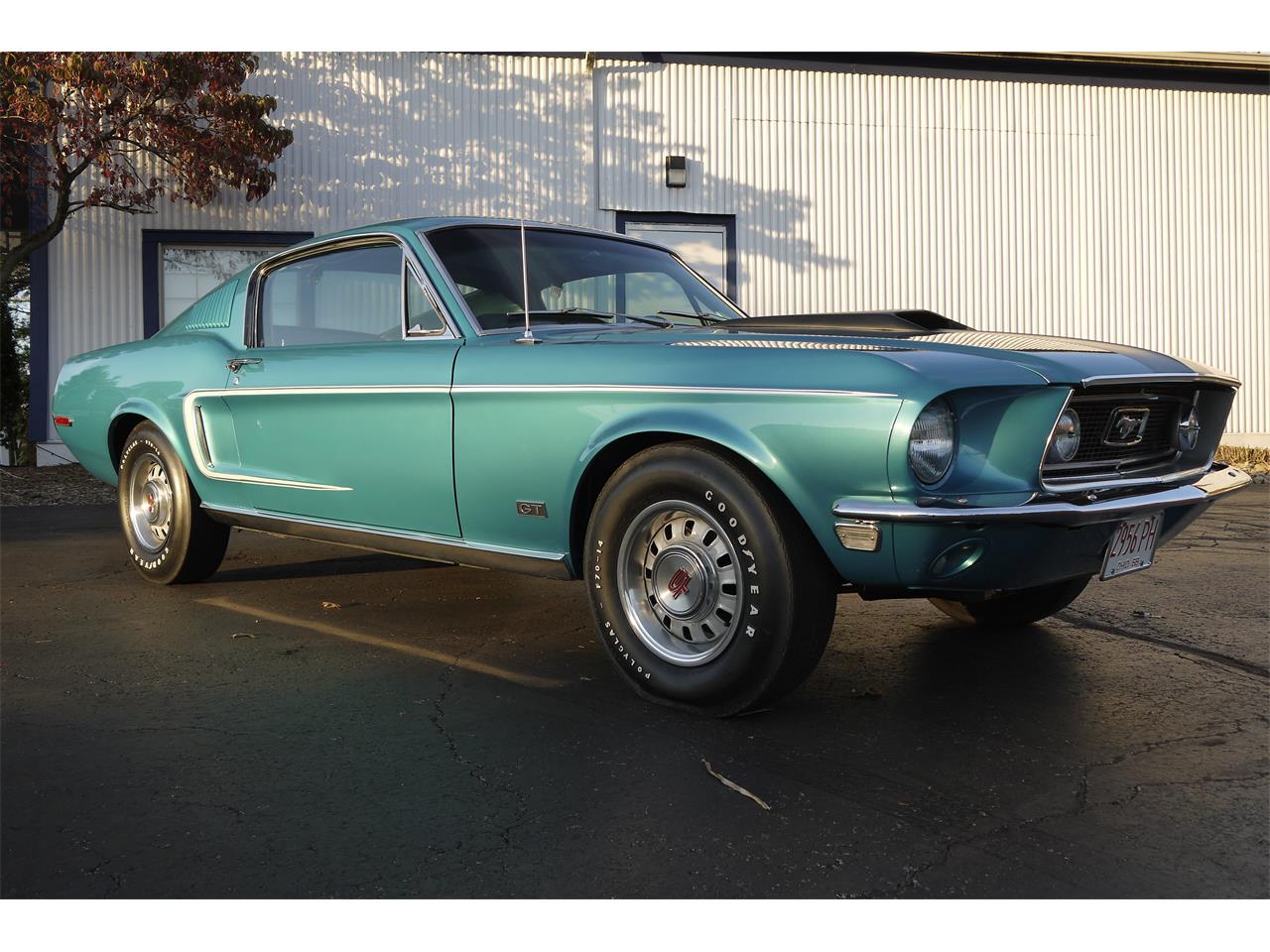 Ford-Mustang-gt-1968-Gulfstream-Aqua-Aqua