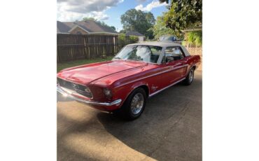 Ford-Mustang-gt-1968-Red-Black-1