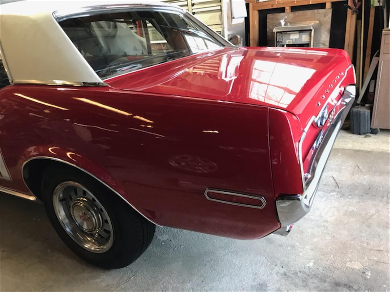 Ford-Mustang-gt-1968-Red-Black-16