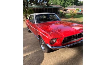 Ford-Mustang-gt-1968-Red-Black-3