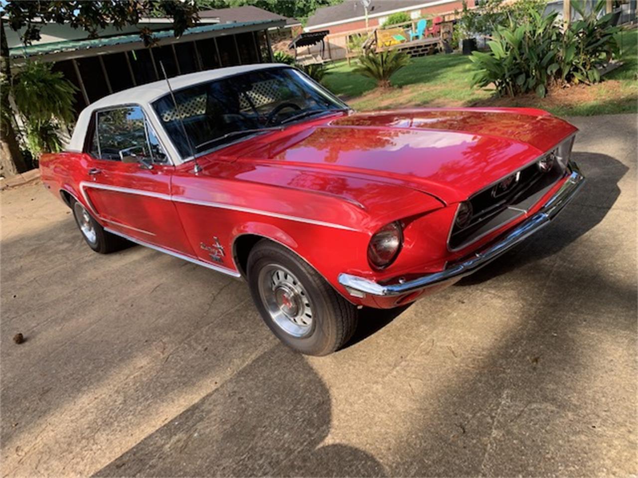 Ford-Mustang-gt-1968-Red-Black-4
