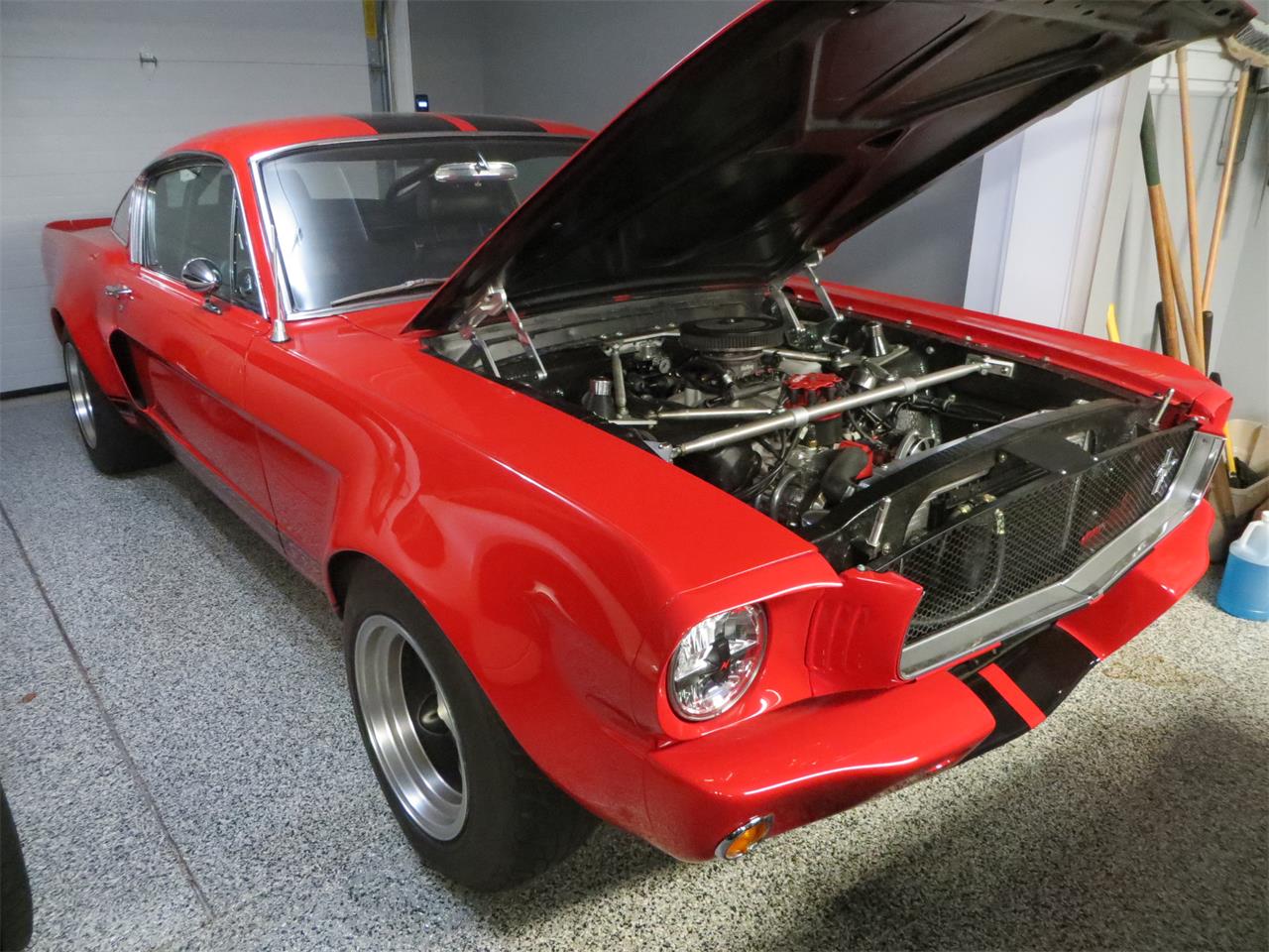 Ford-Mustang-gt350-1965-Red-Black-25