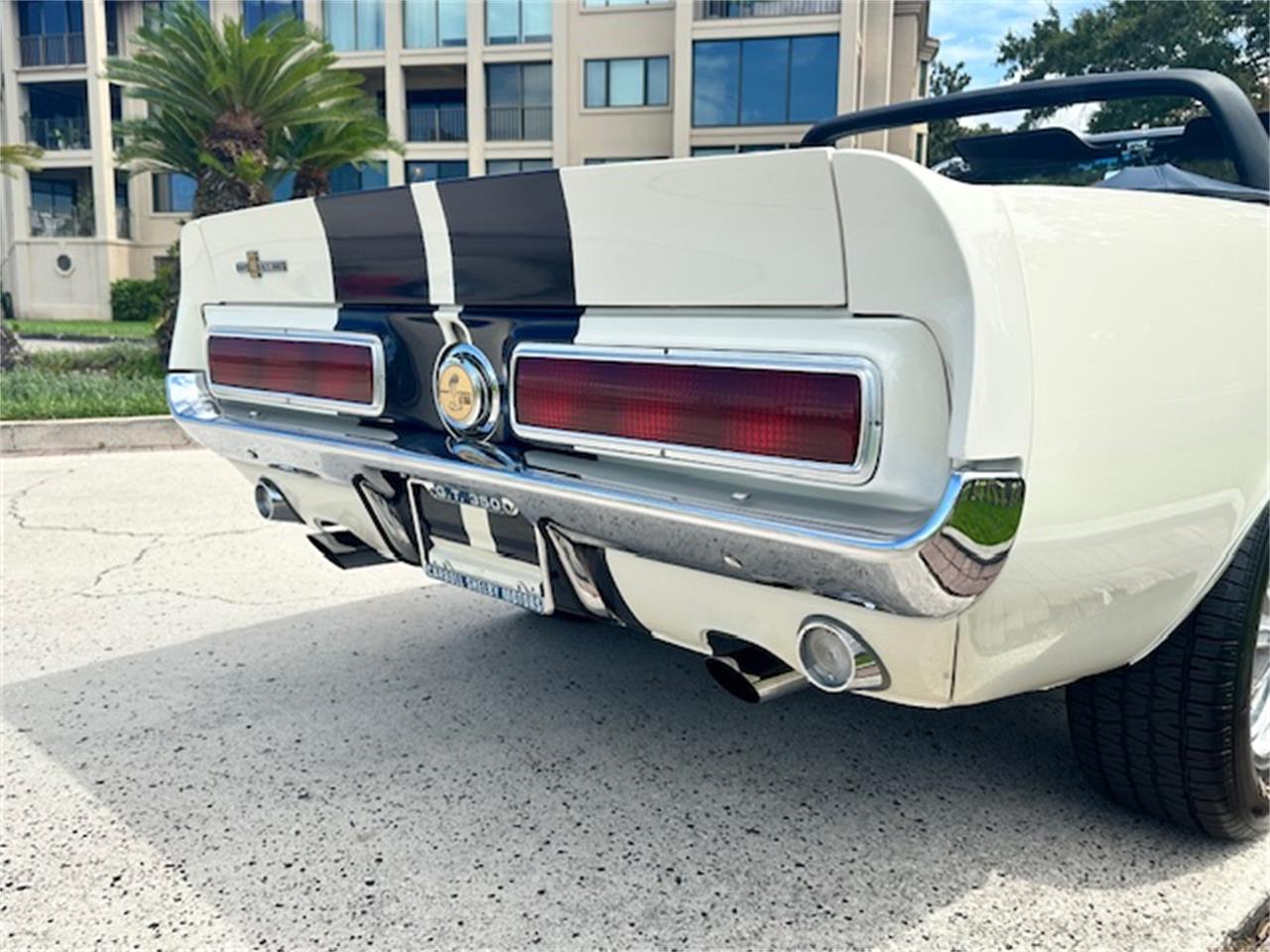 Ford-Mustang-gt350-1967-Wimbledon-White-Blue-25