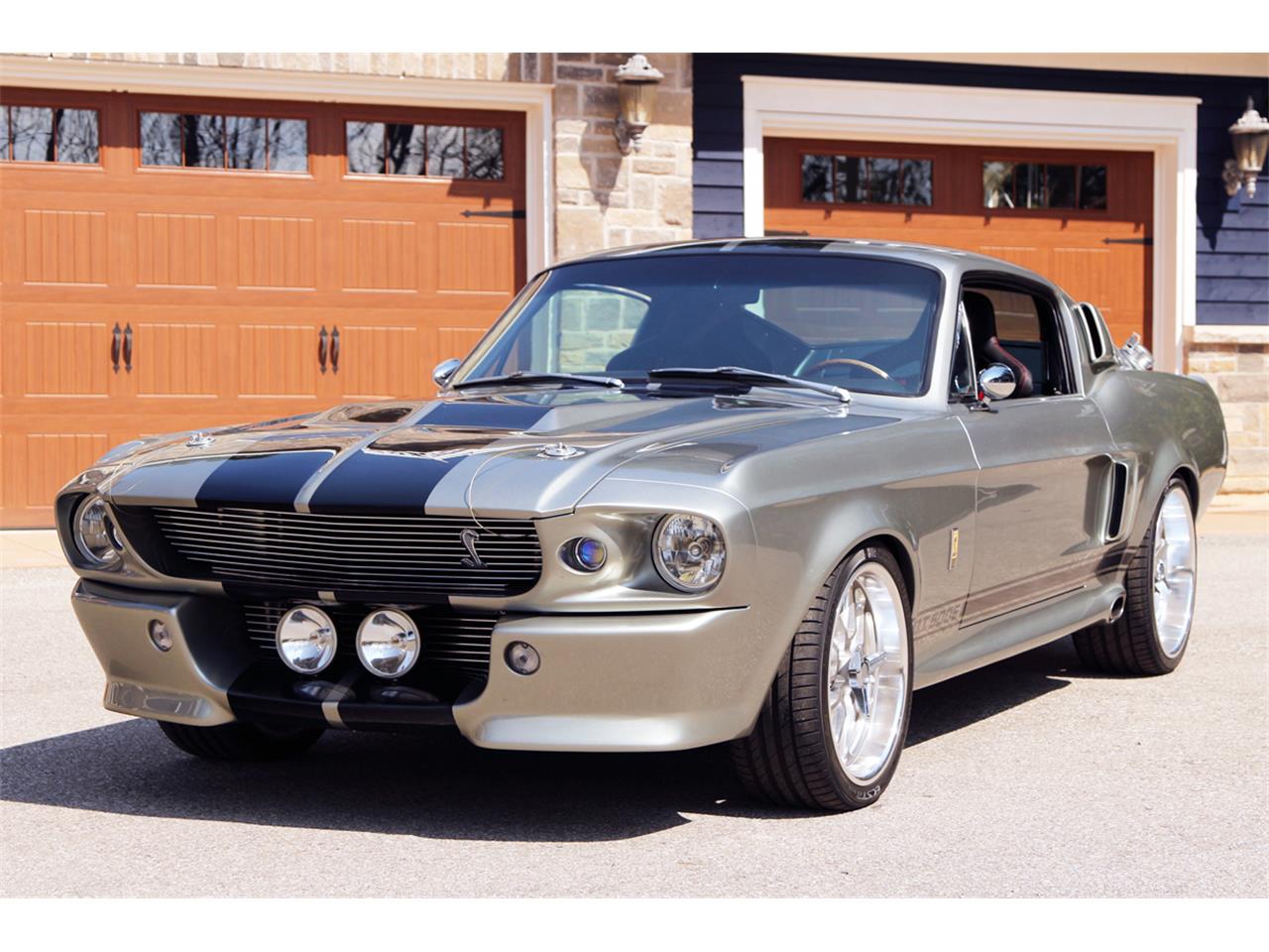 Ford-Mustang-gt500-1967-Pepper-Grey-Black