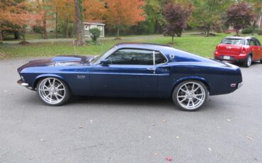 Ford-Mustang-mach-1-1969-KONA-Blue-Metallic-Black