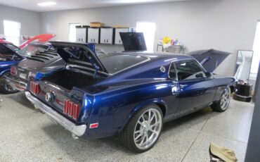 Ford-Mustang-mach-1-1969-KONA-Blue-Metallic-Black-7