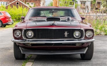 Ford-Mustang-mach-1-1969-Toreador-Red-Red-Corinthian-21