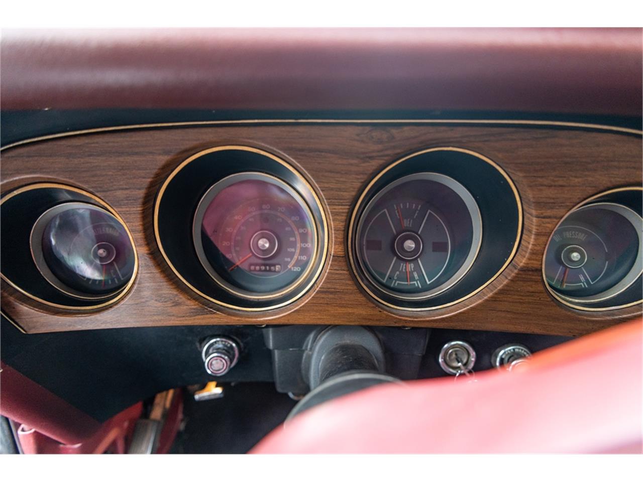 Ford-Mustang-mach-1-1969-Toreador-Red-Red-Corinthian-9