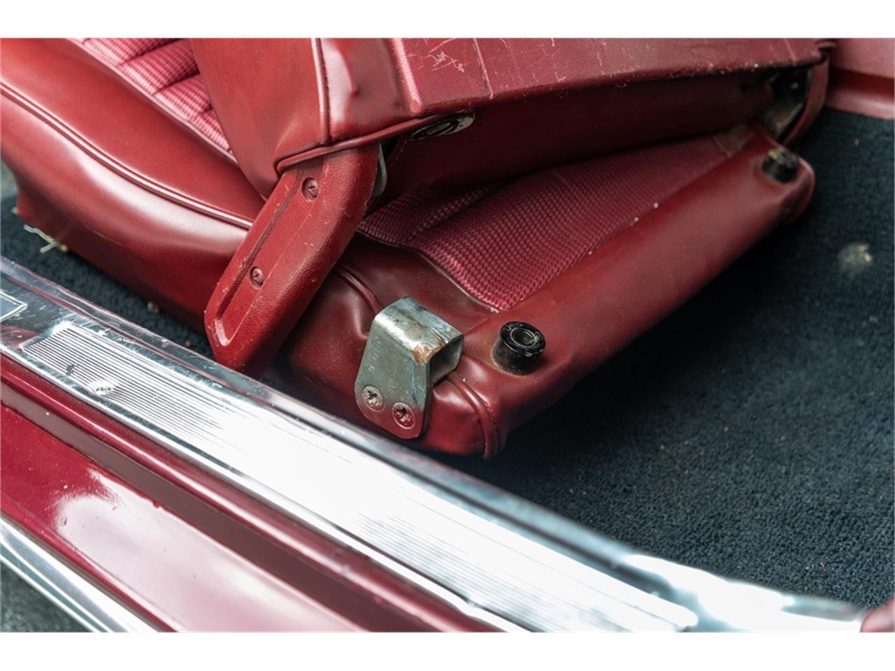 Ford-Mustang-mach-1-1969-Toreador-Red-Red-Corinthian-96