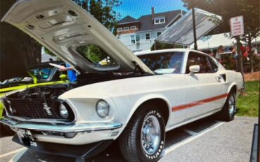 Ford-Mustang-mach-1-1969-Wimbledon-White-Red