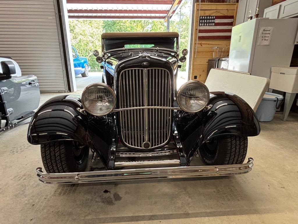 Ford-Other-1932-Black-Tan-13