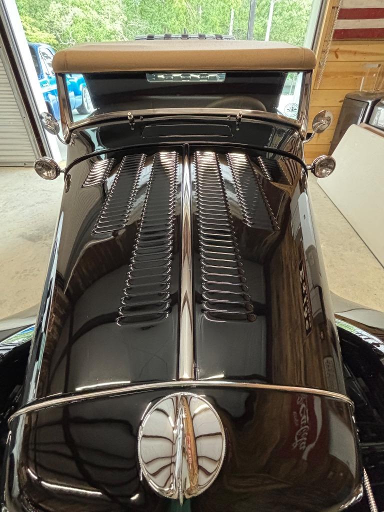 Ford-Other-1932-Black-Tan-35