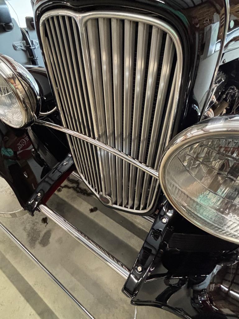 Ford-Other-1932-Black-Tan-37