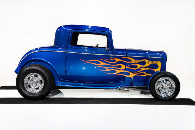 Ford-Other-1932-Electric-Blue-Pearl-Gray-16
