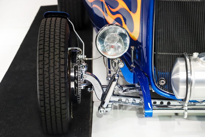 Ford-Other-1932-Electric-Blue-Pearl-Gray-24