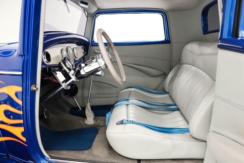 Ford-Other-1932-Electric-Blue-Pearl-Gray-25