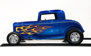 Ford-Other-1932-Electric-Blue-Pearl-Gray-38