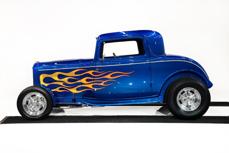 Ford-Other-1932-Electric-Blue-Pearl-Gray-38