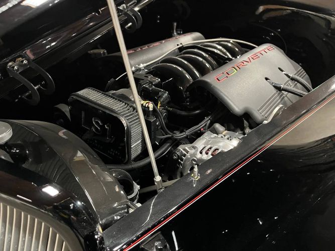 Ford-Other-1933-Black-5