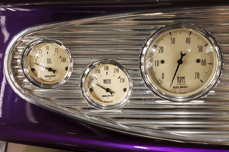 Ford-Other-1933-Purple-Royale-White-23