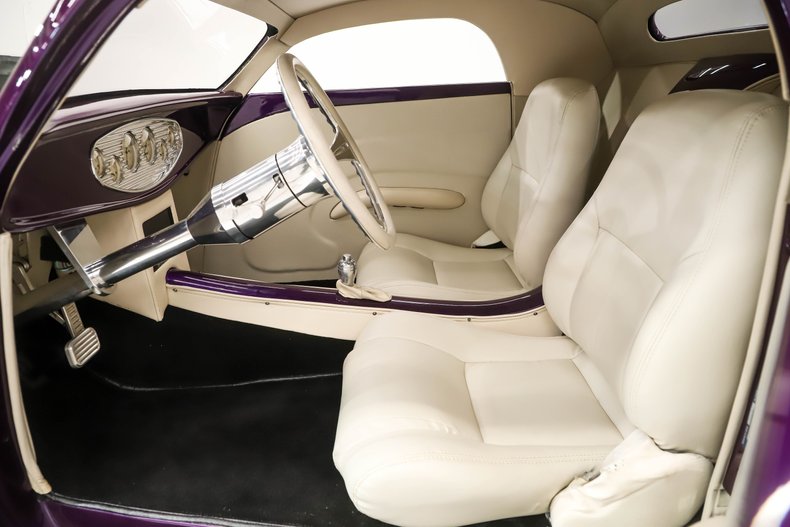 Ford-Other-1933-Purple-Royale-White-28