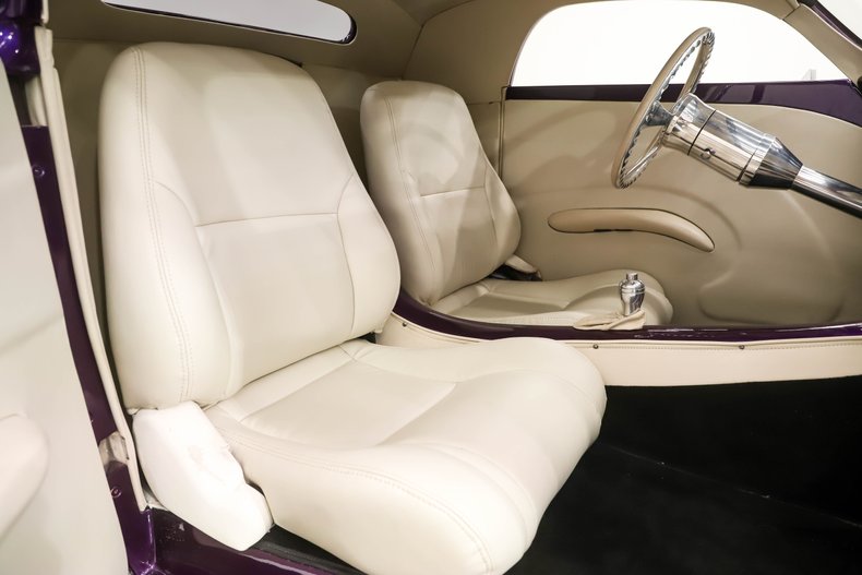 Ford-Other-1933-Purple-Royale-White-39