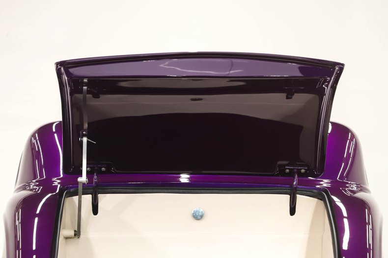 Ford-Other-1933-Purple-Royale-White-44