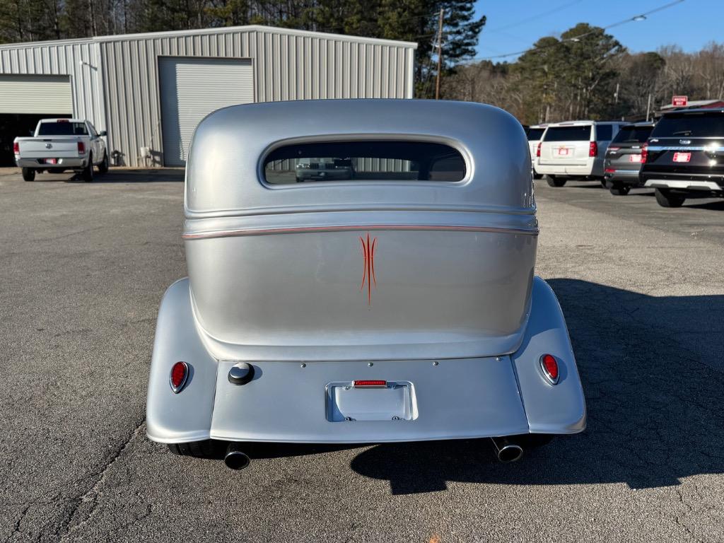 Ford-Other-1934-Silver-Red-2