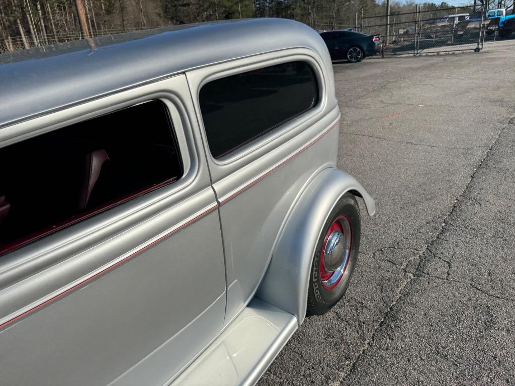 Ford-Other-1934-Silver-Red-27