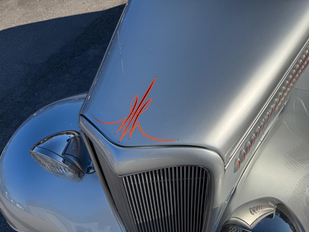Ford-Other-1934-Silver-Red-29