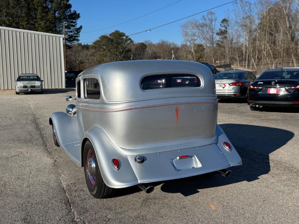 Ford-Other-1934-Silver-Red-3