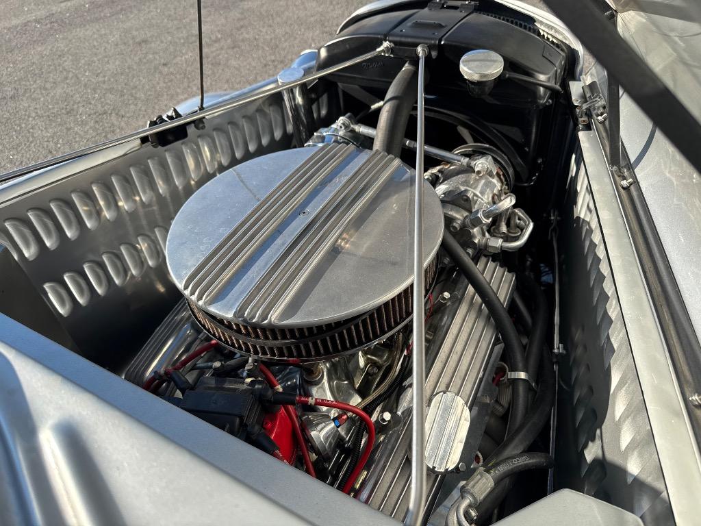 Ford-Other-1934-Silver-Red-49
