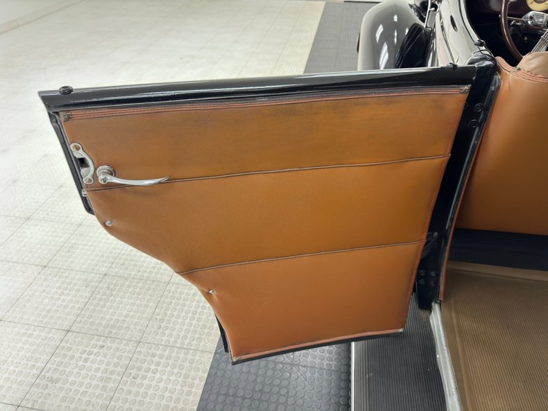 Ford-Other-1936-Black-Saddle-29