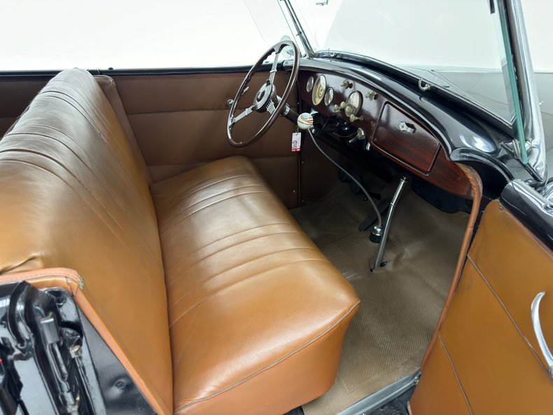 Ford-Other-1936-Black-Saddle-35