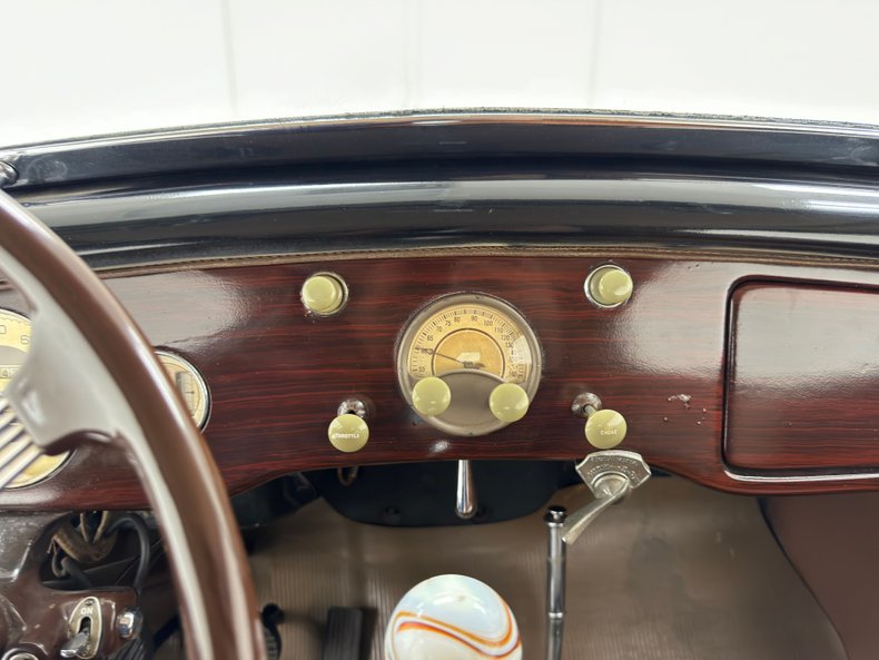 Ford-Other-1936-Black-Saddle-40