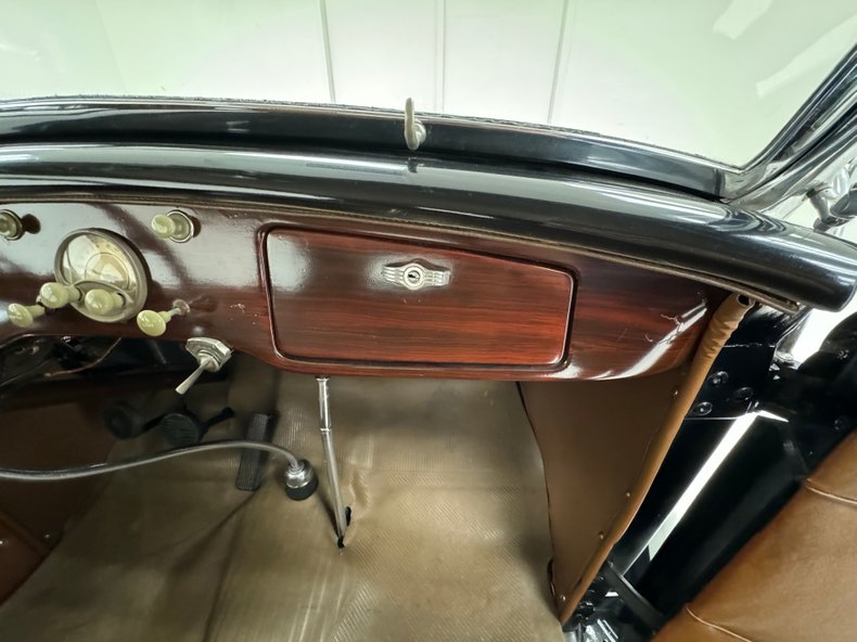 Ford-Other-1936-Black-Saddle-41