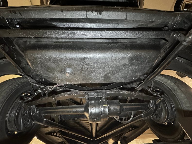 Ford-Other-1936-Black-Saddle-44