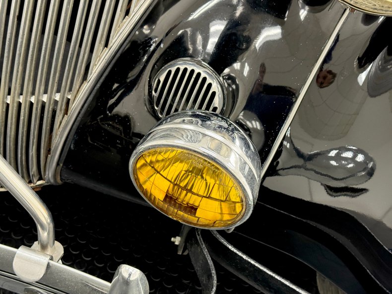 Ford-Other-1936-Black-Saddle-49