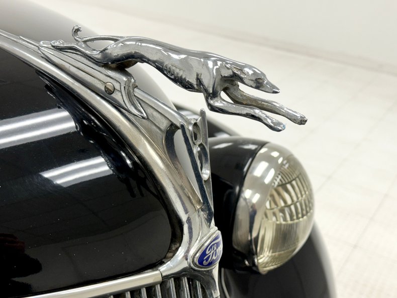 Ford-Other-1936-Black-Saddle-7