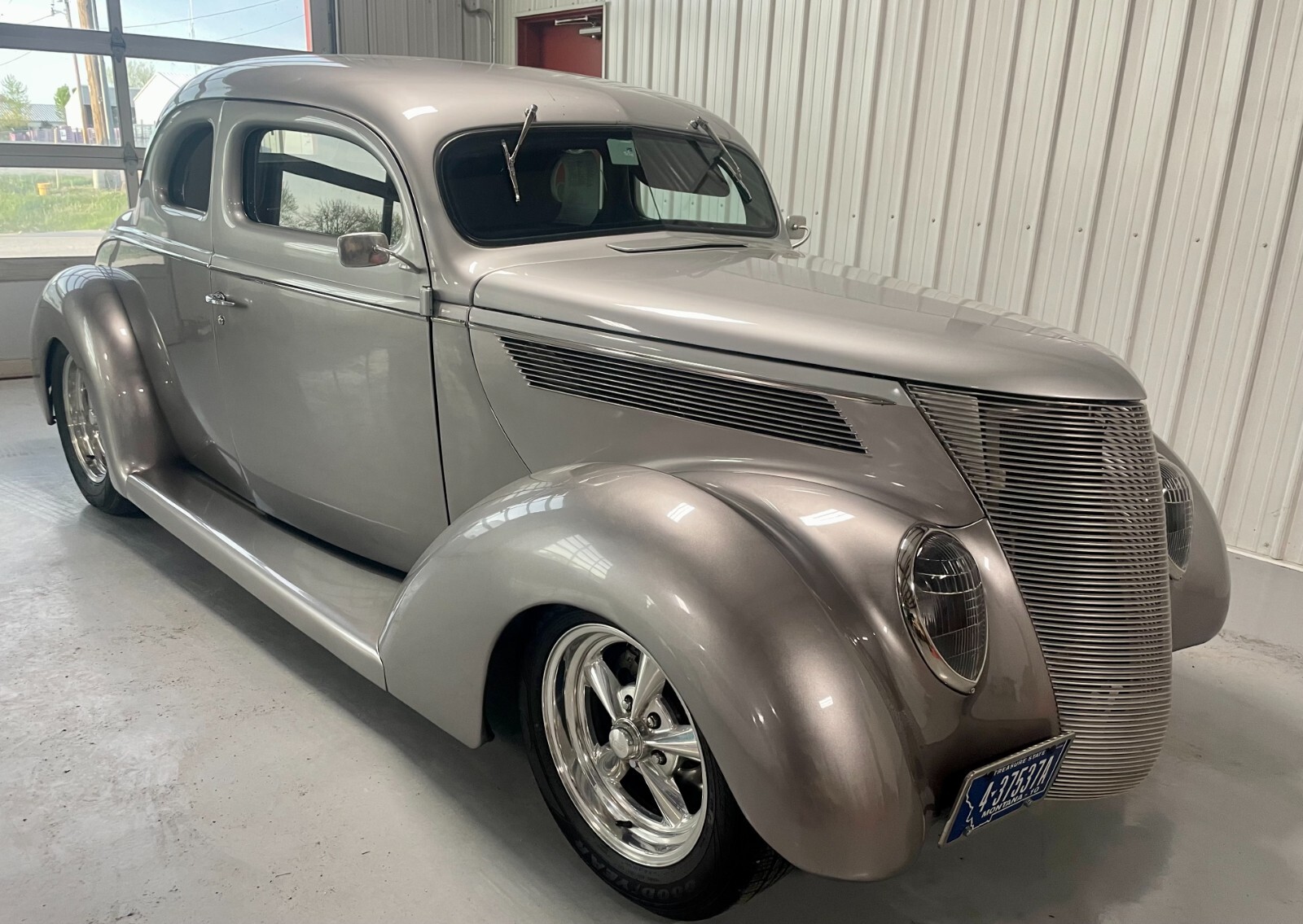 Ford-Other-1937-Coupe-2