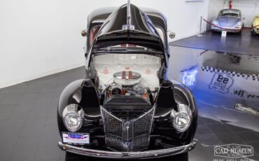 Ford-Other-1940-Black-RedWhite-Vinyl-10