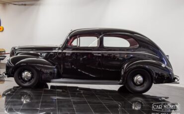 Ford-Other-1940-Black-RedWhite-Vinyl-34