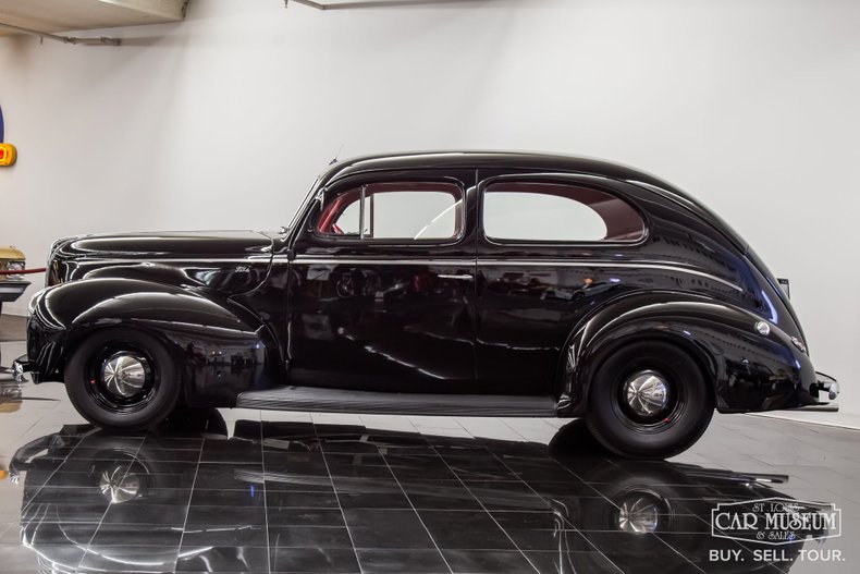 Ford-Other-1940-Black-RedWhite-Vinyl-34